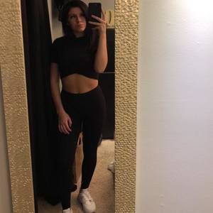 Meet your Posher, Alyssa